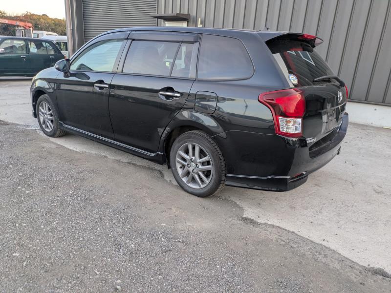 TOYOTA COROLLA FIELDER 2013/1