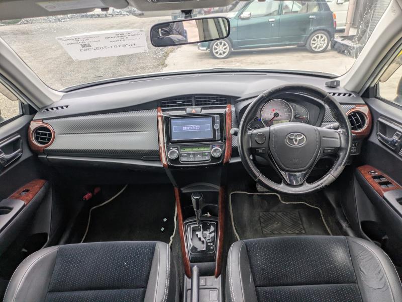 TOYOTA COROLLA FIELDER 2013/4