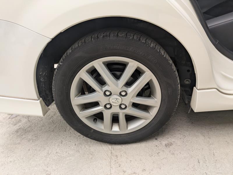 TOYOTA COROLLA FIELDER 2013/4