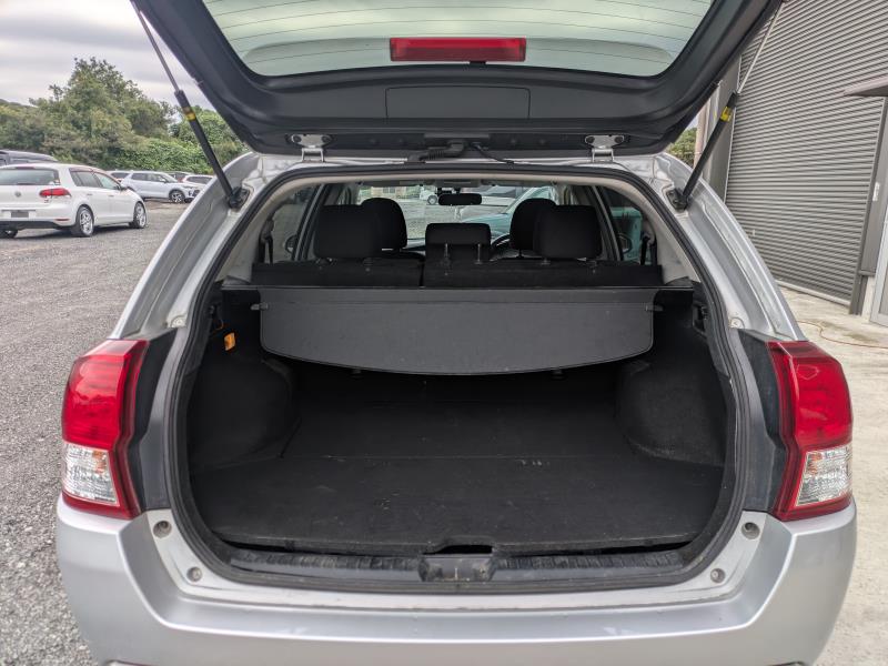 TOYOTA COROLLA FIELDER 2014/3