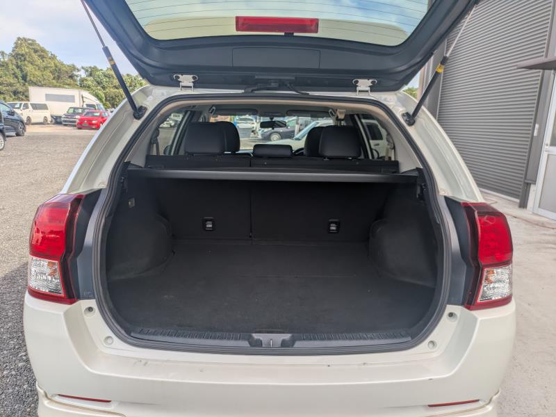 TOYOTA COROLLA FIELDER 2013/2