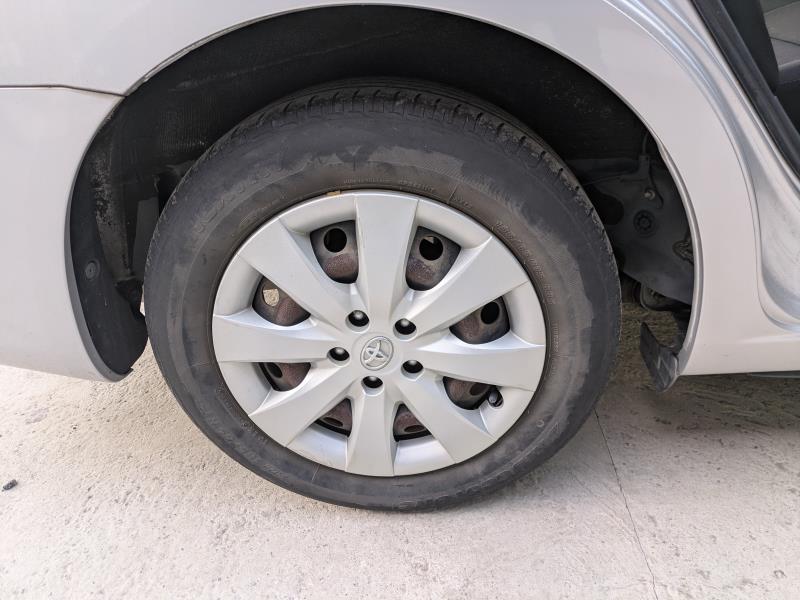 TOYOTA PREMIO 2012/10