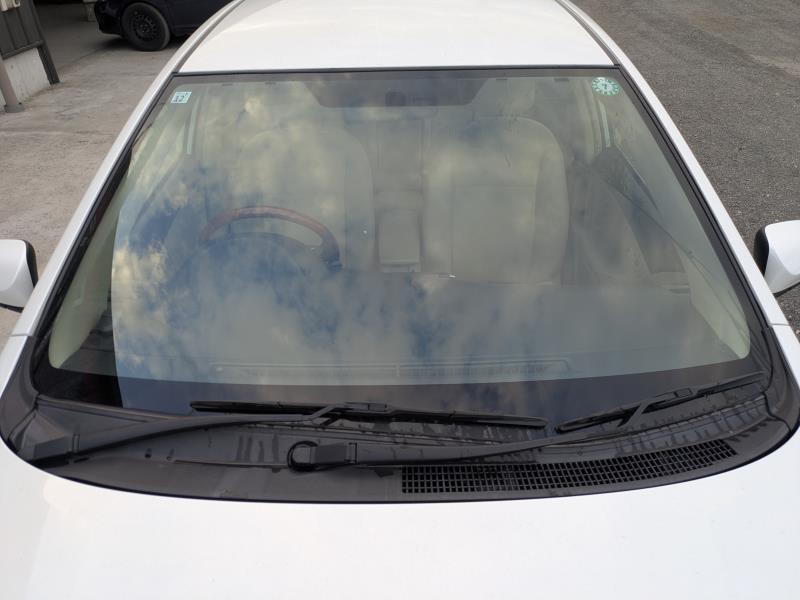 TOYOTA PREMIO 2015/12