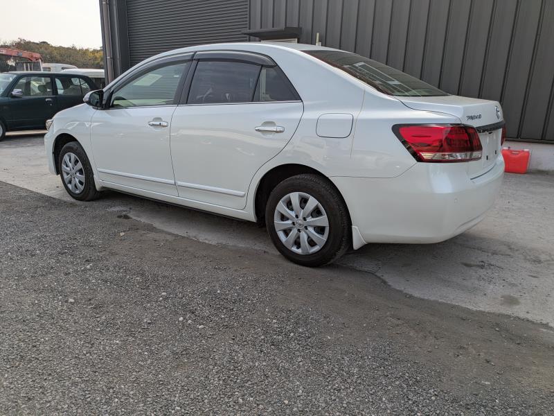 TOYOTA PREMIO 2019/1