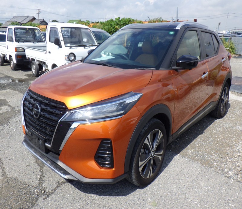 NISSAN KICKS 2022/8