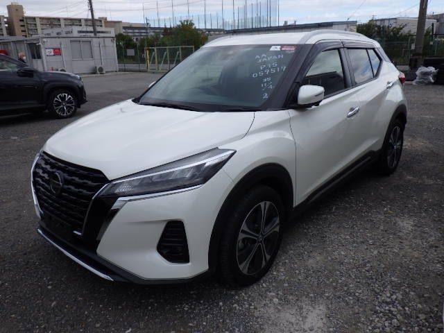 NISSAN KICKS 2025/9