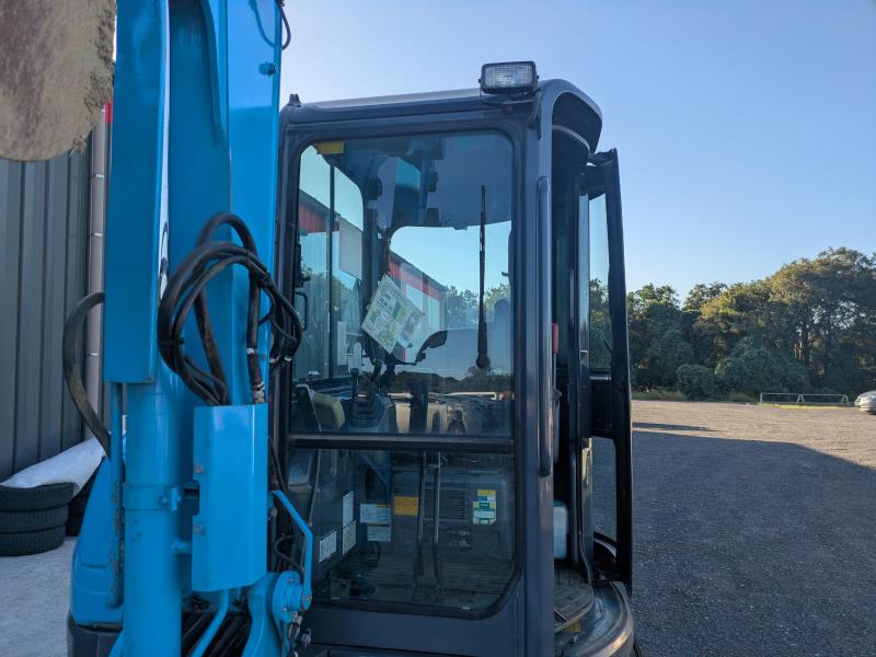KUBOTA HYDRAULIC EXCAVATOR 2012/1