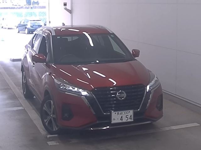 NISSAN KICKS 2023/12