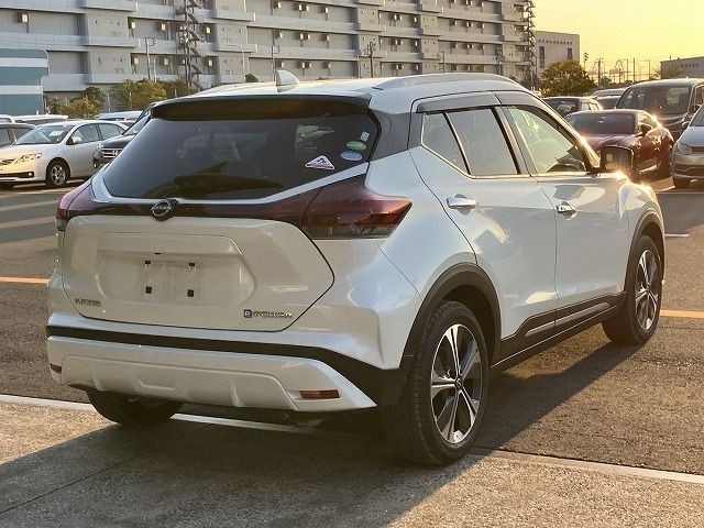 NISSAN KICKS 2024/11
