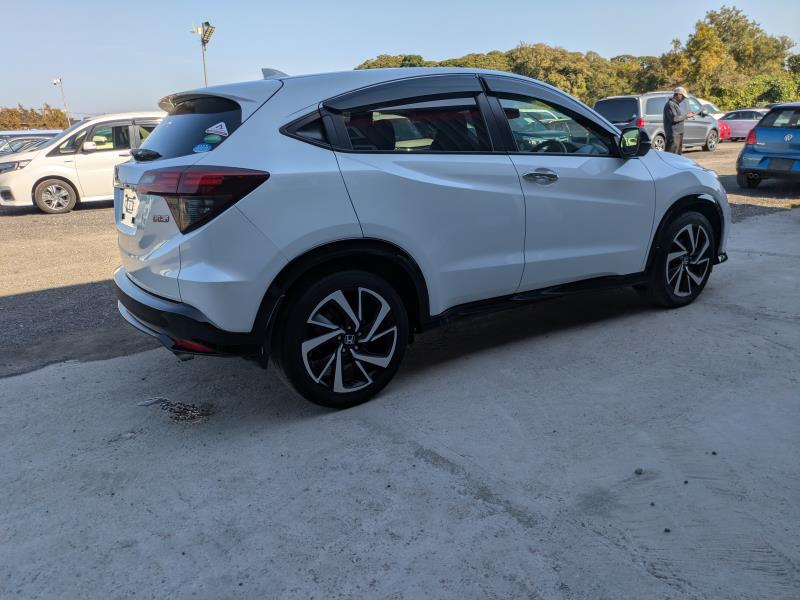 HONDA VEZEL 2019/6