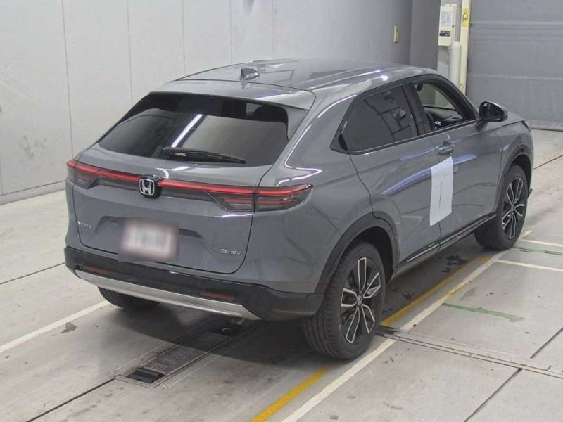 HONDA VEZEL 2025/11