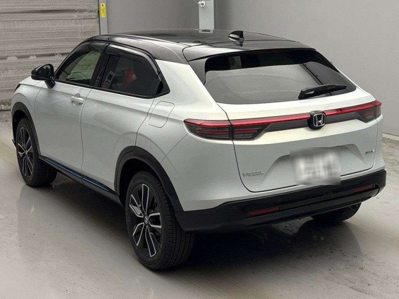HONDA VEZEL 2025/11