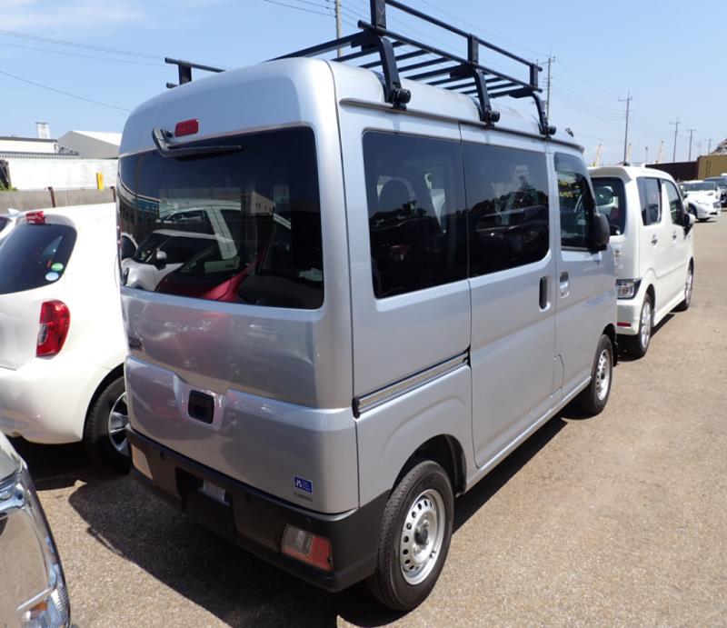TOYOTA PIXIS VAN 2023/1