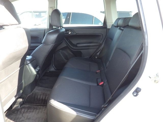 SUBARU FORESTER 2017/5