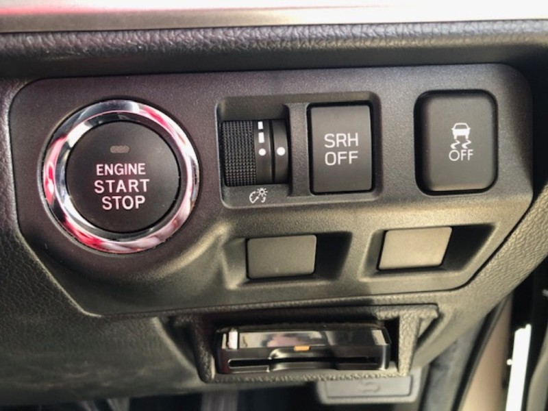 SUBARU FORESTER 2017/8