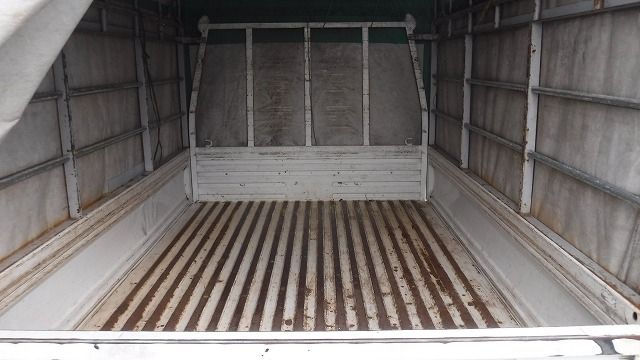 NISSAN VANETTE TRUCK 2015/8