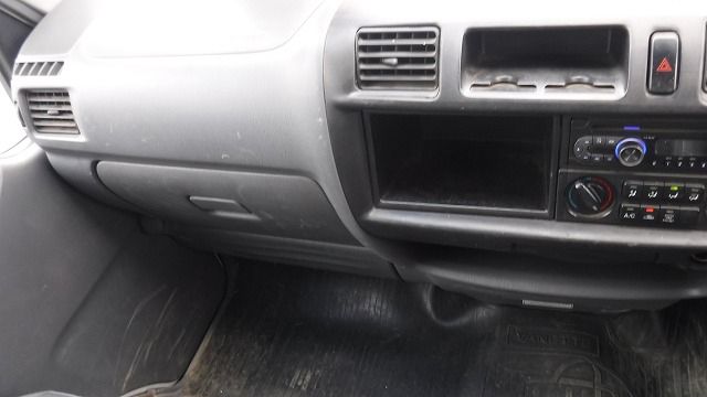 NISSAN VANETTE TRUCK 2015/8