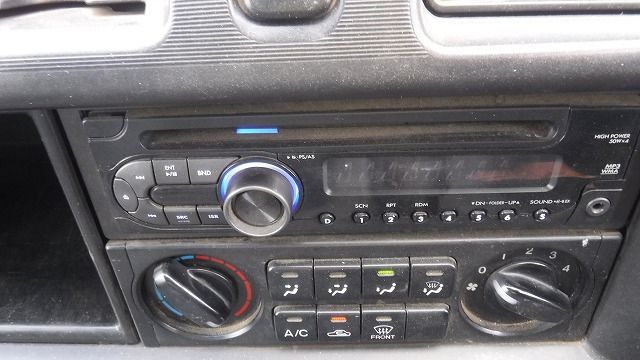 NISSAN VANETTE TRUCK 2015/8