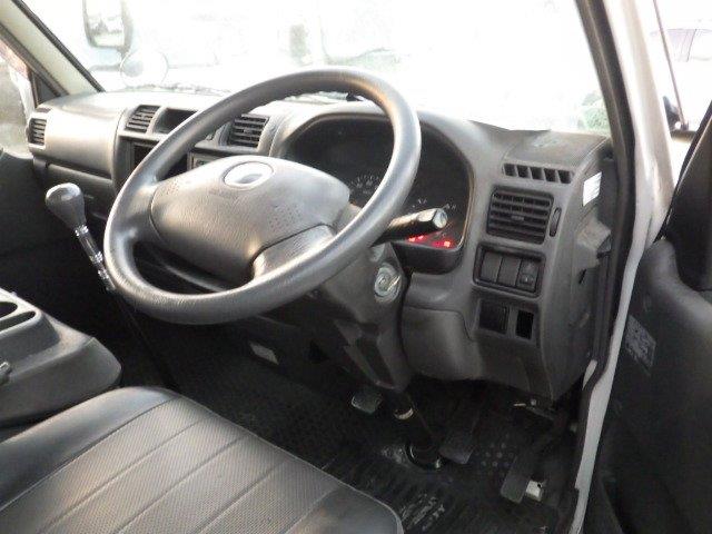 MAZDA BONGO VAN 2015/10