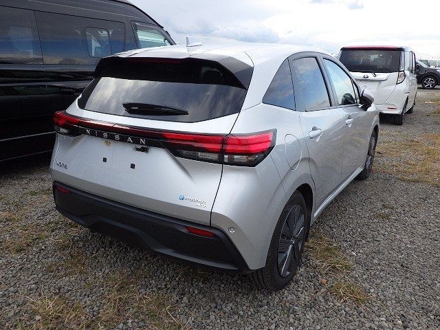 NISSAN NOTE 2023/6