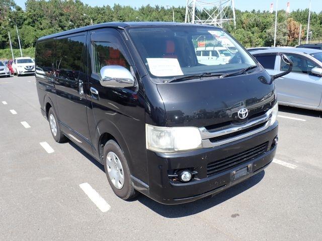 TOYOTA HIACE 2009/8