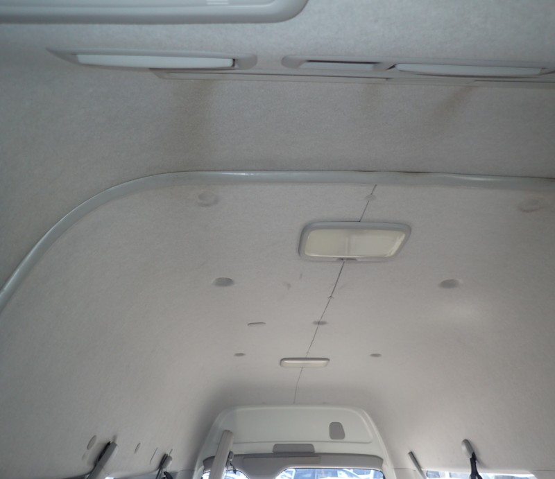 TOYOTA HIACE 2014/7