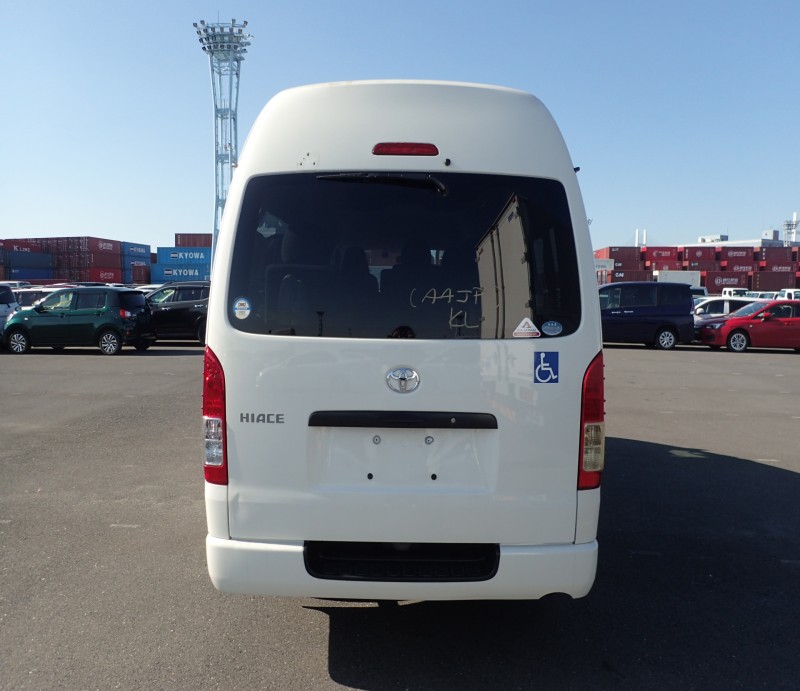 TOYOTA HIACE 2014/7