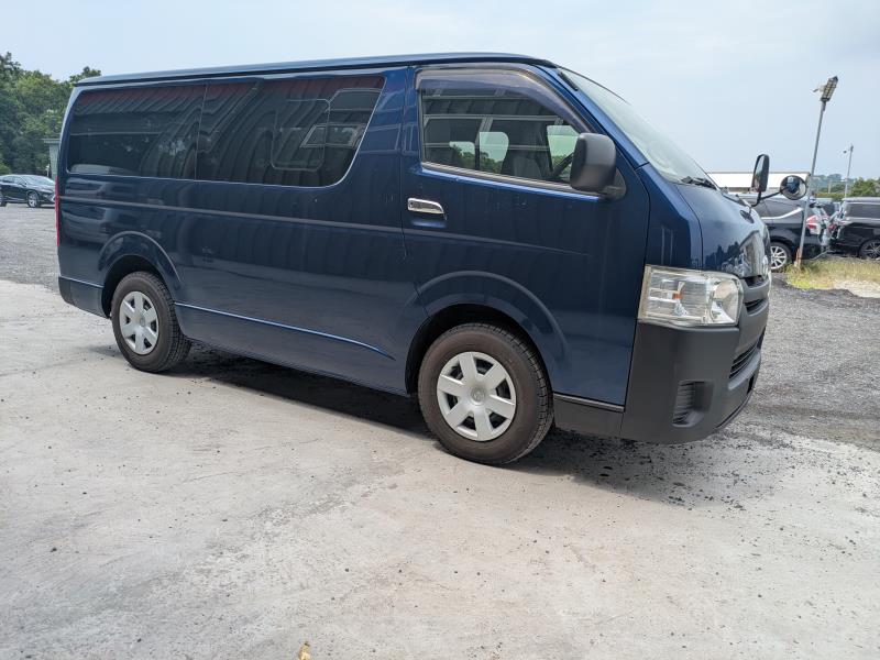 TOYOTA HIACE 2014/7