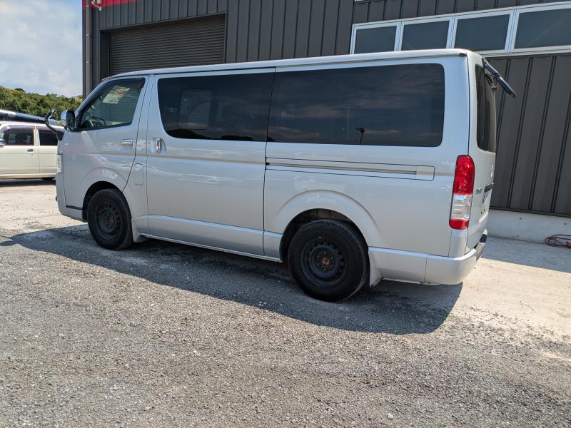 TOYOTA HIACE-V 2015/3