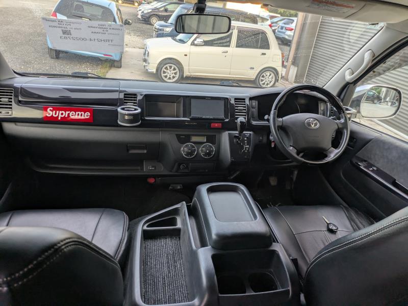 TOYOTA HIACE WAGON 2011/7