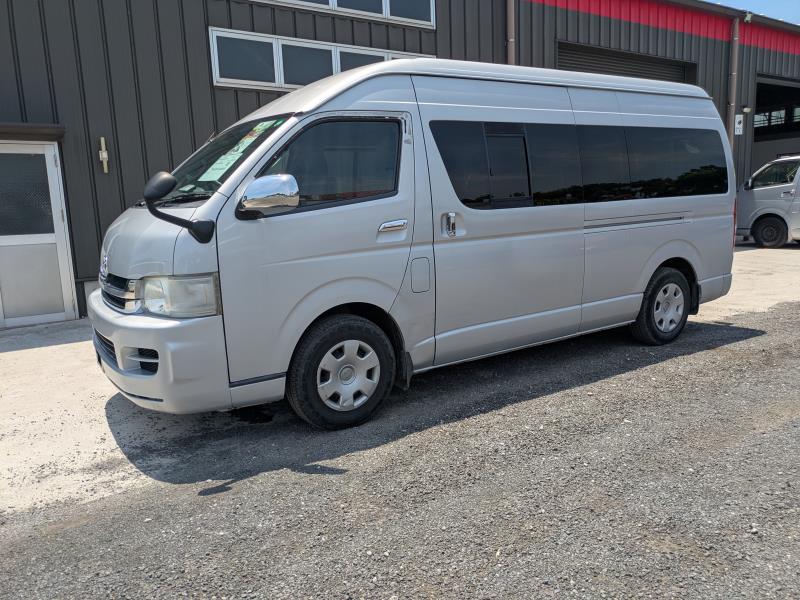 TOYOTA HIACE 2009/5