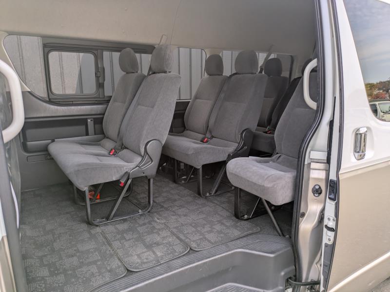 TOYOTA HIACE WAGON 2016/12