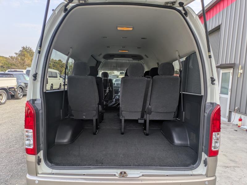 TOYOTA HIACE WAGON 2016/12