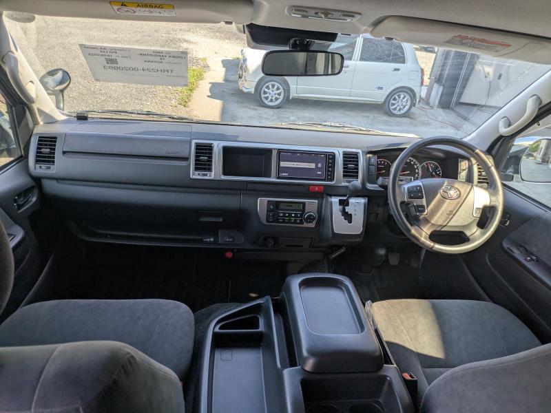 TOYOTA HIACE WAGON 2019/7