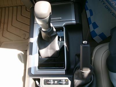 TOYOTA LAND CRUISER PRADO 2023/9