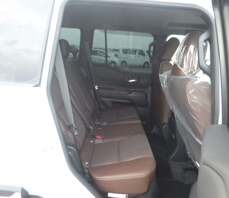 TOYOTA LAND CRUISER 250 2024/7