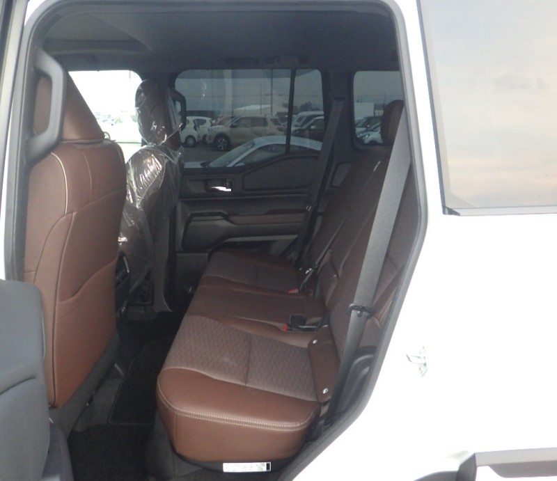 TOYOTA LAND CRUISER 250 2024/7