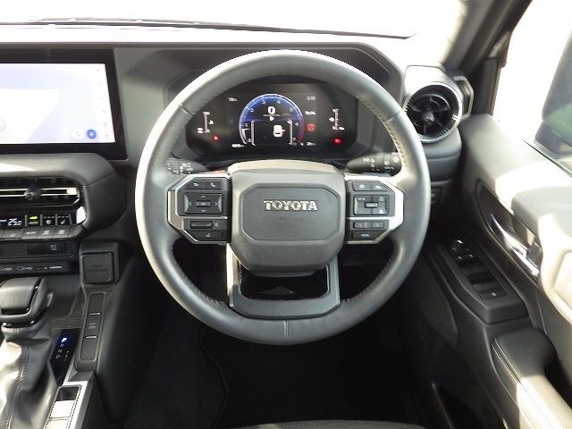 TOYOTA LAND CRUISER 250 2024/8