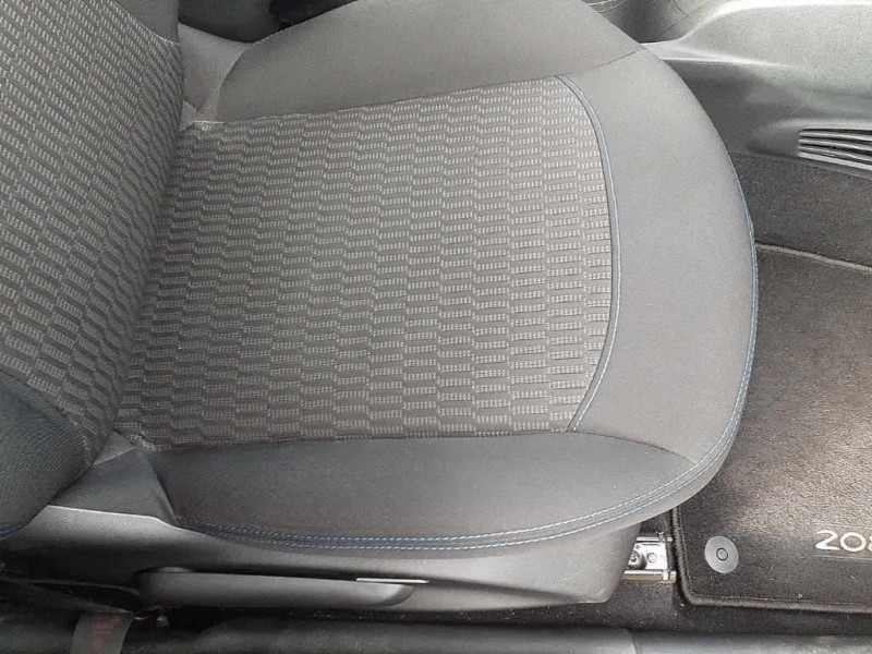 PEUGEOT 208 2018/11