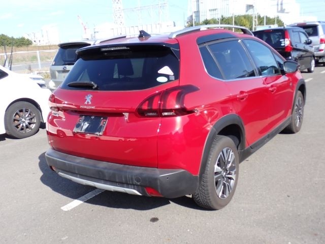 PEUGEOT 2008 2019/10