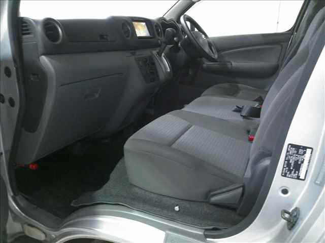 NISSAN NV350 CARAVAN VAN 2021/4