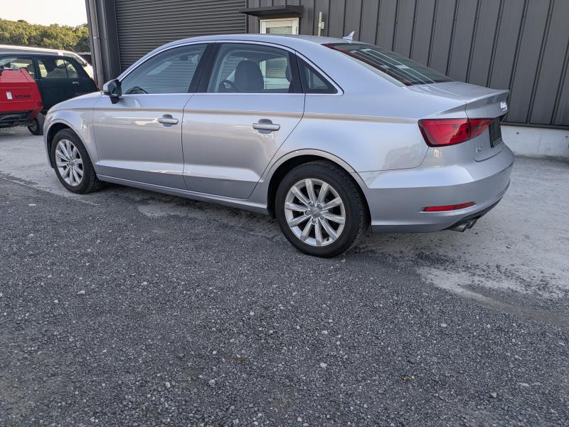 AUDI A3 SEDAN 2015/11
