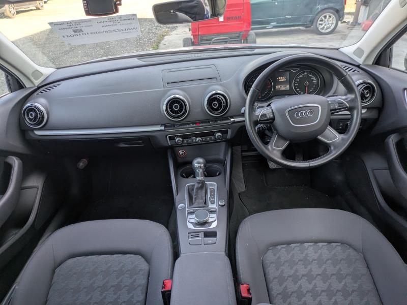 AUDI A3 SEDAN 2015/11