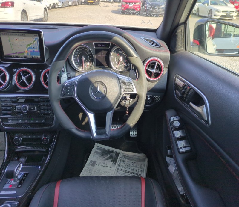 MERCEDES BENZ GLA CLASS 2015/3