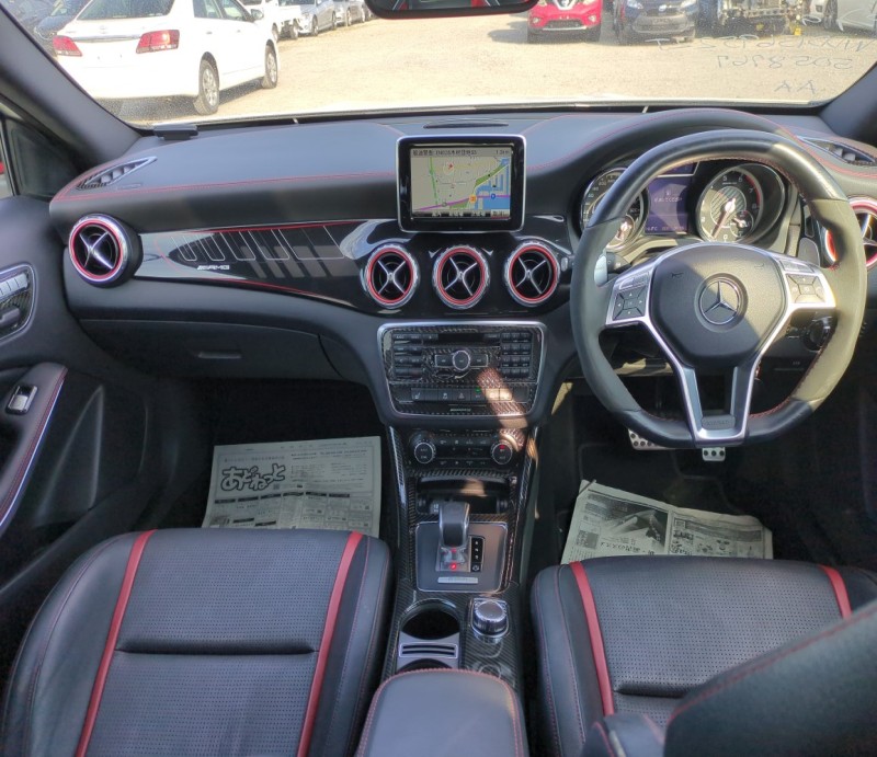 MERCEDES BENZ GLA CLASS 2015/3