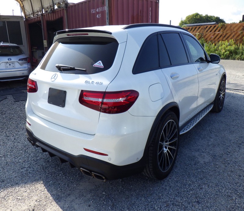 MERCEDES BENZ GLC CLASS 2018/8