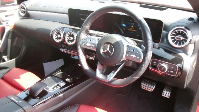 MERCEDES BENZ CLA CLASS 2019/12
