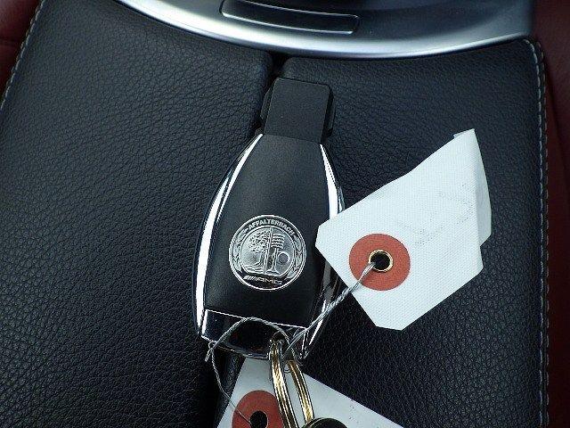 MERCEDES BENZ C CLASS 2016/12