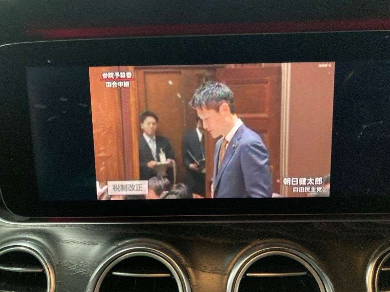 MERCEDES BENZ E CLASS 2018/2