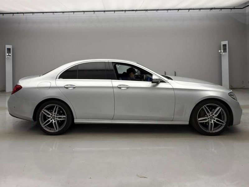 MERCEDES BENZ E CLASS 2018/2